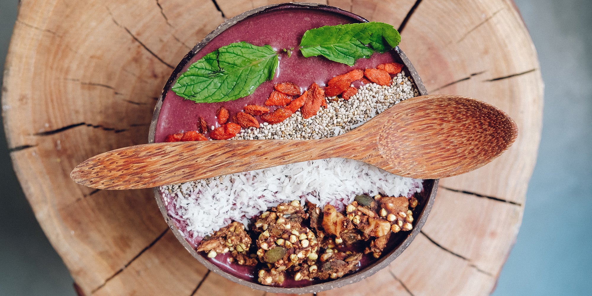 Create the perfect acai bowl in 5 easy steps